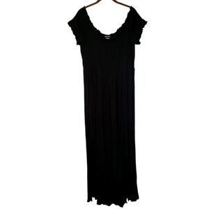 City Chic Black Smocked Bodice Crinkle On Off Shoulders Maxi Dress Sz 18 Casual